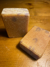 Load image into Gallery viewer, Lavender & Litsea Goat Milk Soap