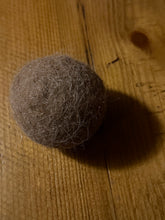 Load image into Gallery viewer, Alpaca &amp; Llama Dryer Balls (Set of 3)